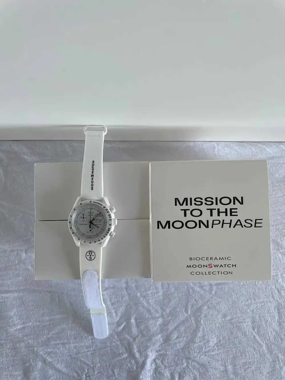 Swatch X Omega Moonswatch Snoopy Mission to the Moonphase White Men's Watch
